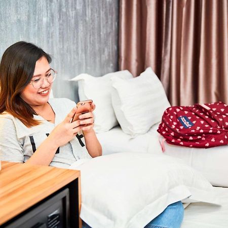 ホテル イビス バジェット シンガポール ウエストコースト エクステリア 写真